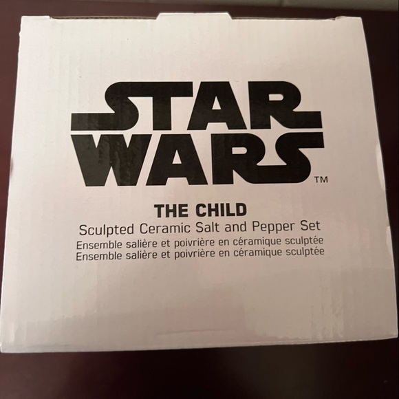 Star Wars Mandalorian Baby Yoda The Child Salt and Pepper Shakers Cerami… - Picture 7 of 7